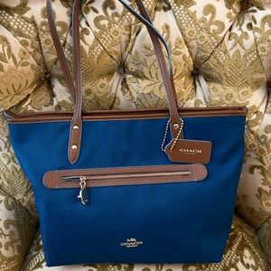 Coach Shoulder Bag